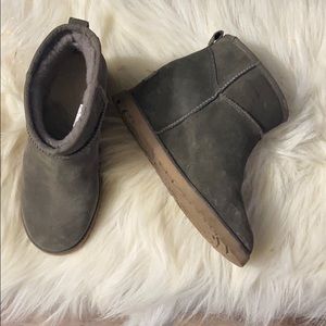 Ugg wedge booties